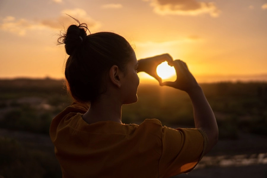 Como ter amor próprio? 7 atitudes que podem te ajudar no dia a dia